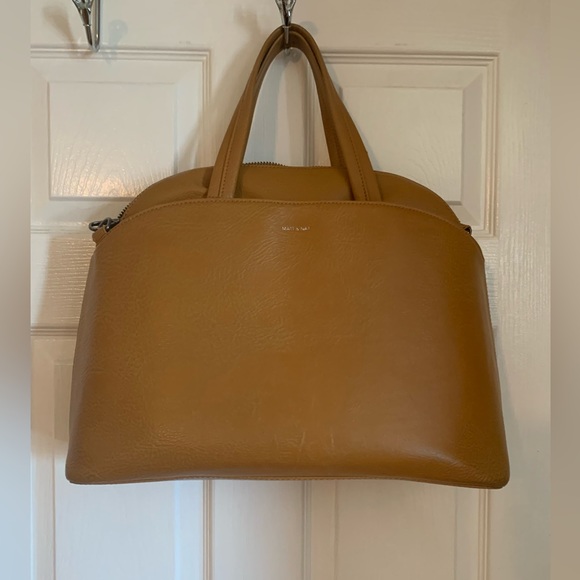 Handbags - Matt and nat bag